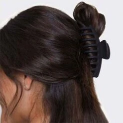 KITSCH Eco-Friendly Oversized Matte Claw Clip Black &Tort - 2 -Skin Care Store 134833333454174 2